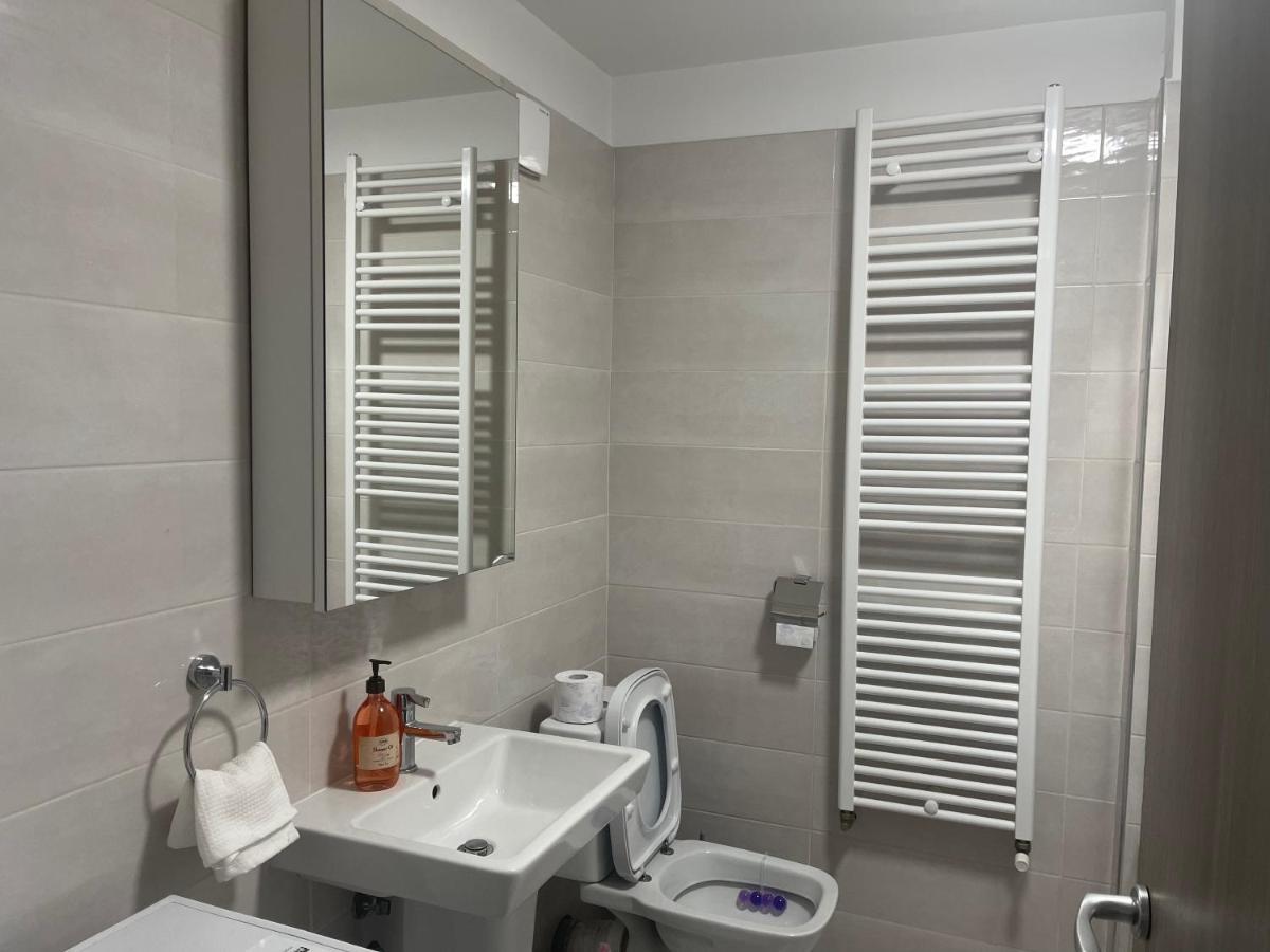 Moghioros Park Residence Apartment Bukarest Kültér fotó